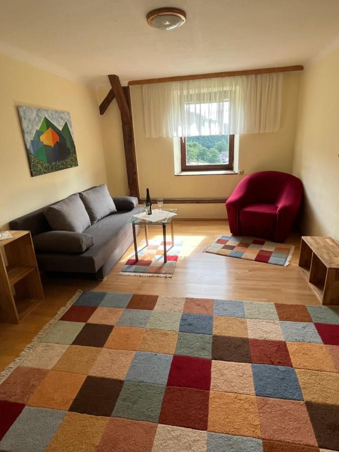 Privatzimmer Familie Pair/Schmoll Spital am Semmering Ruang foto